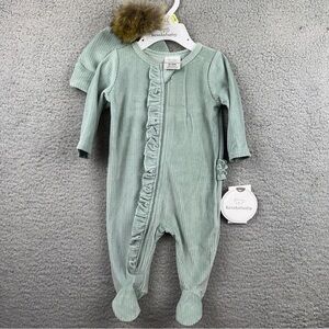Koala Baby Girls 0-3 Months Ribbed Ruffle Baby Footie Romper with Pom-Pom Hat